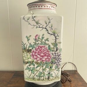 Vintage Famille Rose Porcelain Table Lamp Floral & Butterfly Design Wood Base